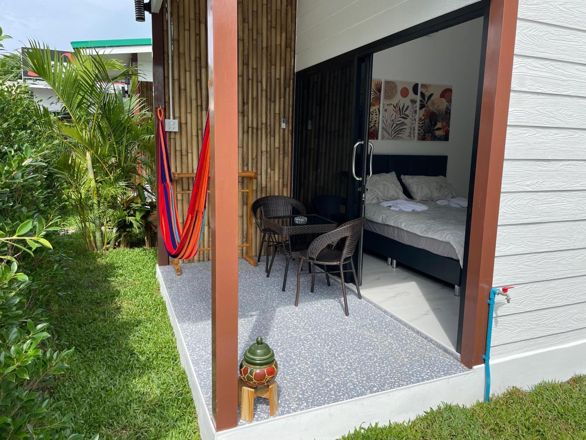Pavana Boutique & Kite Bungalows Thong Sala Buitenkant foto