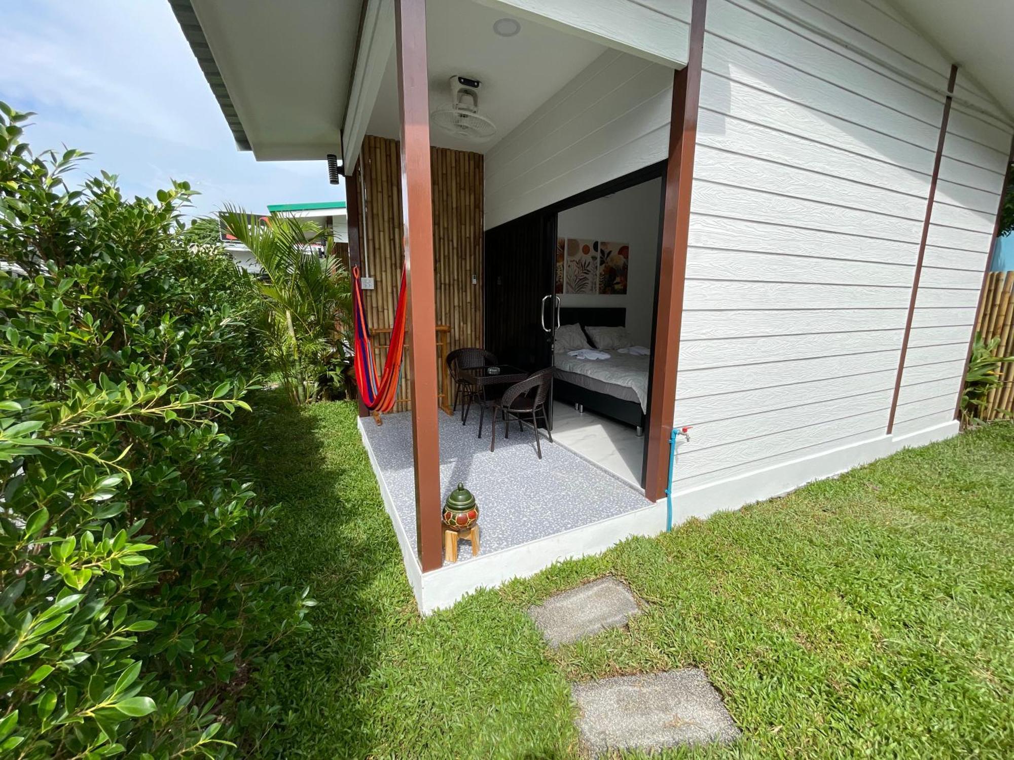 Pavana Boutique & Kite Bungalows Thong Sala Buitenkant foto